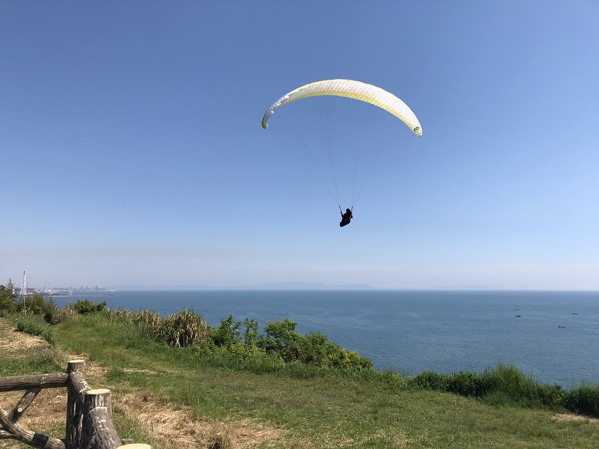 パラグライダー