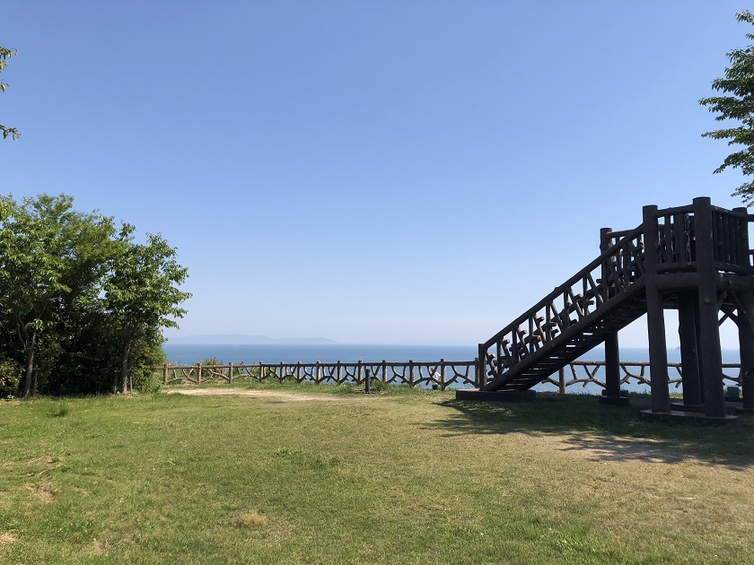 小赤壁公園の駐車場