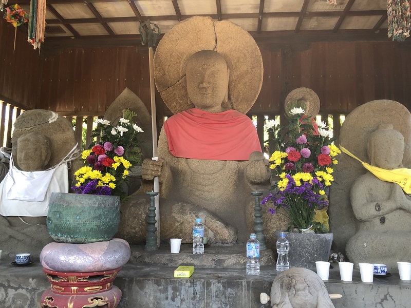 有名な子授け地蔵