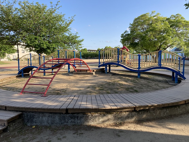 手柄山中央公園の行き方