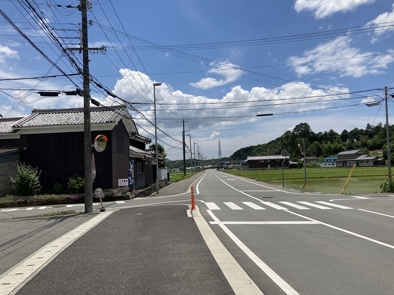 伊勢神宮と出雲大社の中間ど真ん中