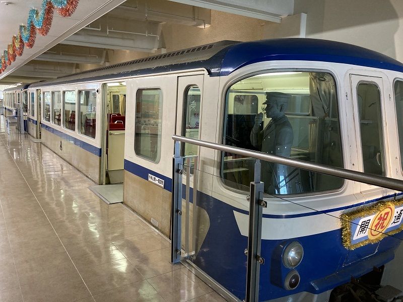 手柄山中央公園のモノレール