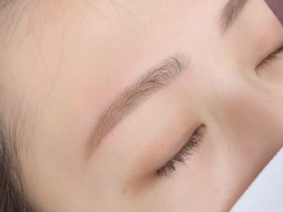 ビューステージ アイブロウサロン 姫路