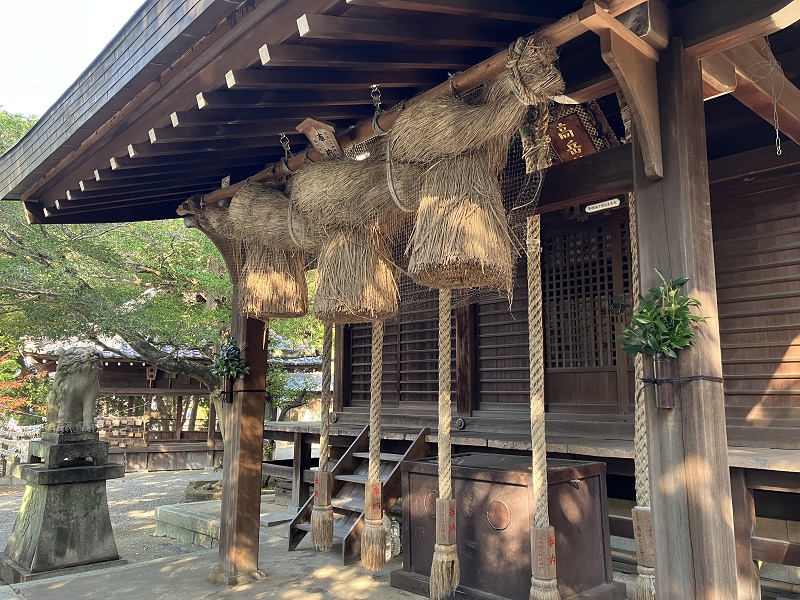 高岳神社の拝殿